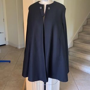 Zara black poncho, Zara capes  outerwear, black capes